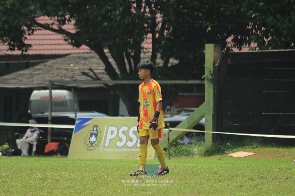 ijl u12 121025 jips soccer vs nusantara 2004