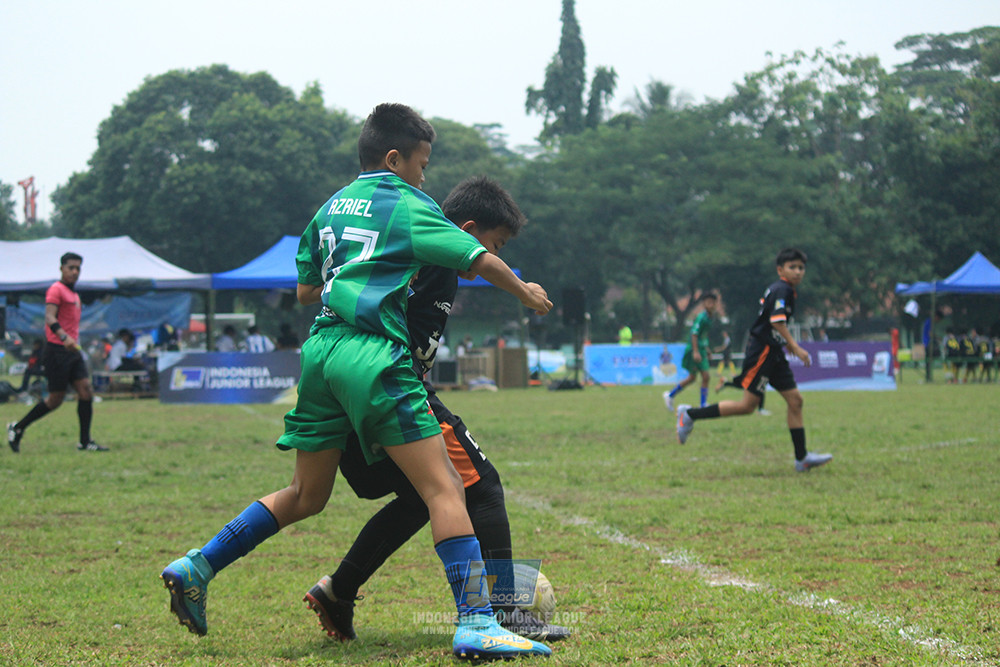 ijl u12 121025 jips soccer vs nusantara 2004