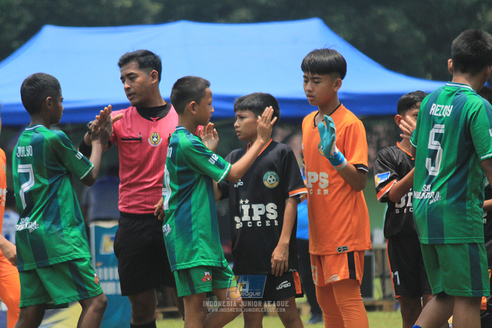 ijl u12 121025 jips soccer vs nusantara 2004