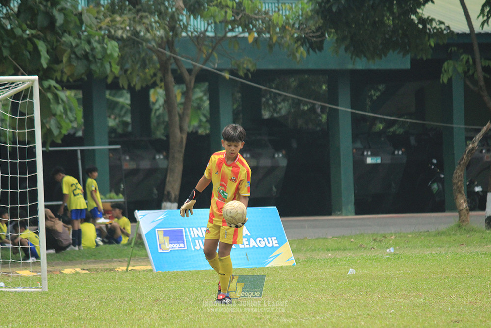 ijl u12 121025 jips soccer vs nusantara 2004
