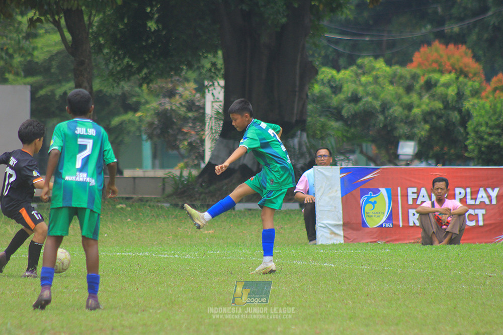 ijl u12 121025 jips soccer vs nusantara 2004
