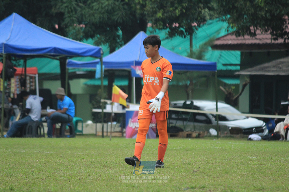 ijl u12 121025 jips soccer vs nusantara 2004