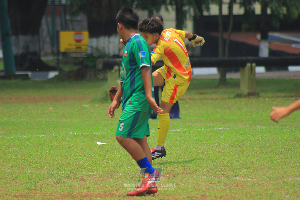 ijl u12 121025 jips soccer vs nusantara 2004