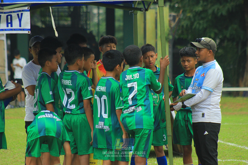 ijl u12 121025 jips soccer vs nusantara 2004