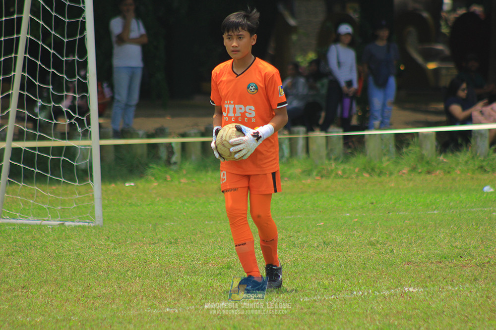 ijl u12 121025 jips soccer vs nusantara 2004