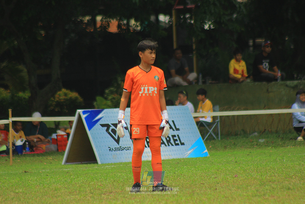 ijl u12 121025 jips soccer vs nusantara 2004