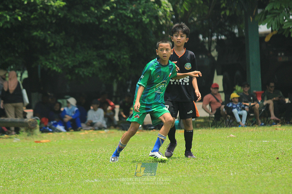 ijl u12 121025 jips soccer vs nusantara 2004