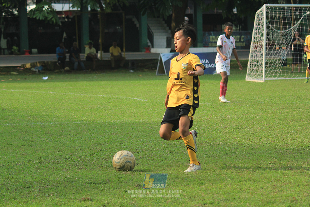 ijl u12 121025 newland fa vs isa marzuki bandriawan