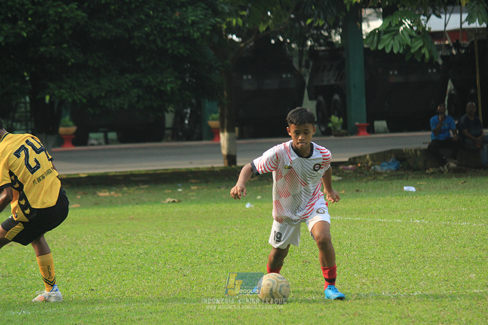 ijl u12 121025 newland fa vs isa marzuki bandriawan
