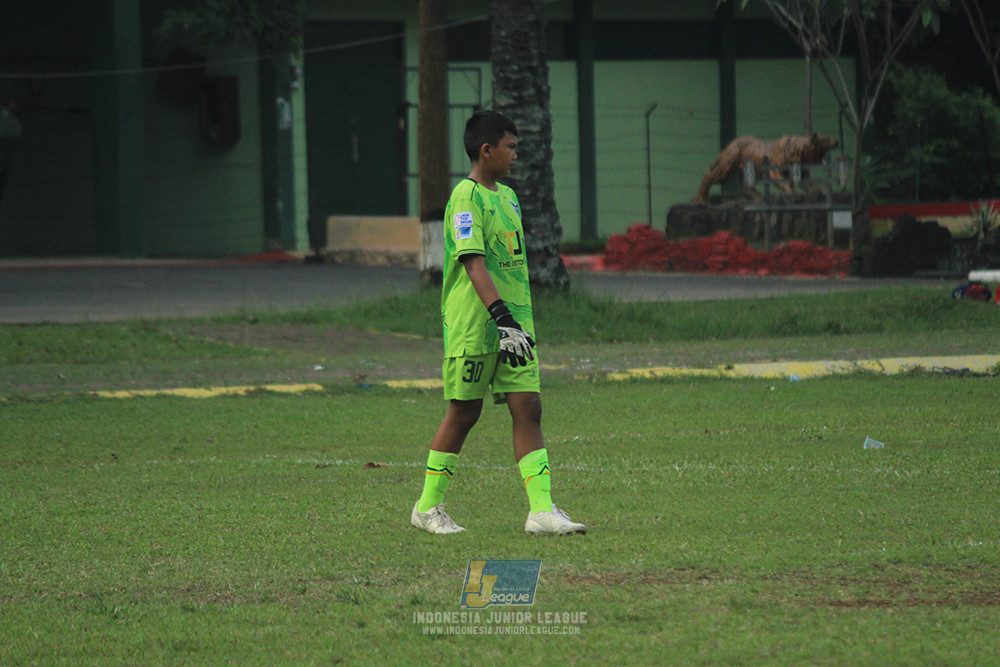 ijl u12 121025 newland fa vs isa marzuki bandriawan