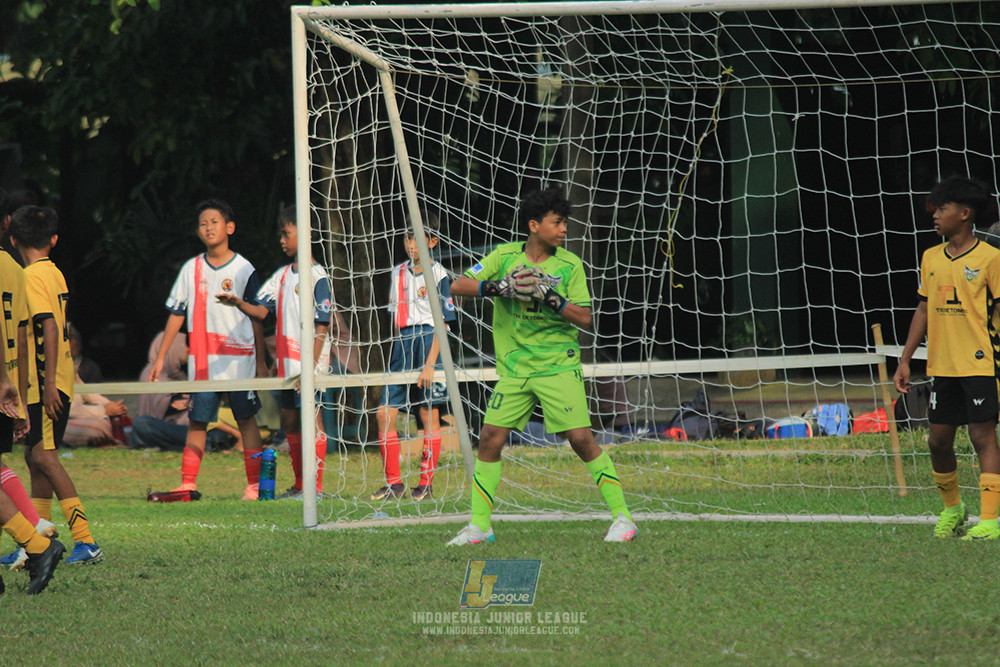ijl u12 121025 newland fa vs isa marzuki bandriawan