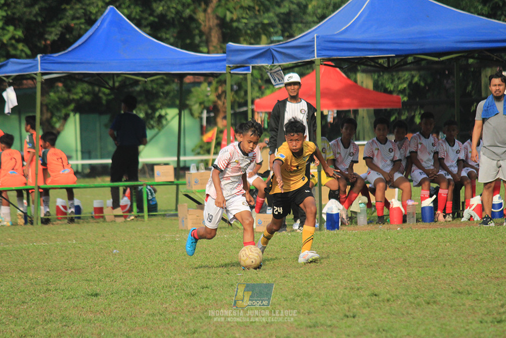 ijl u12 121025 newland fa vs isa marzuki bandriawan