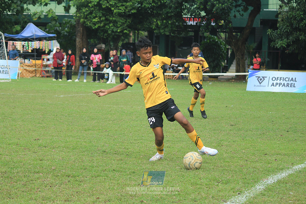 ijl u12 121025 newland fa vs isa marzuki bandriawan