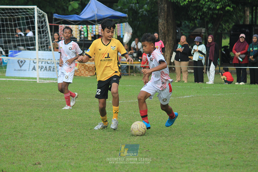 ijl u12 121025 newland fa vs isa marzuki bandriawan