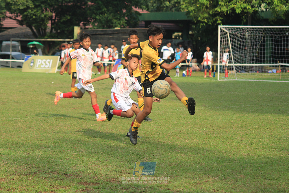ijl u12 121025 newland fa vs isa marzuki bandriawan
