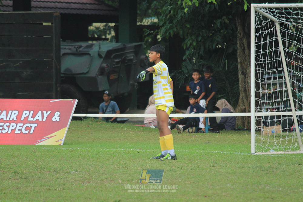 ijl u12 121025 newland fa vs isa marzuki bandriawan