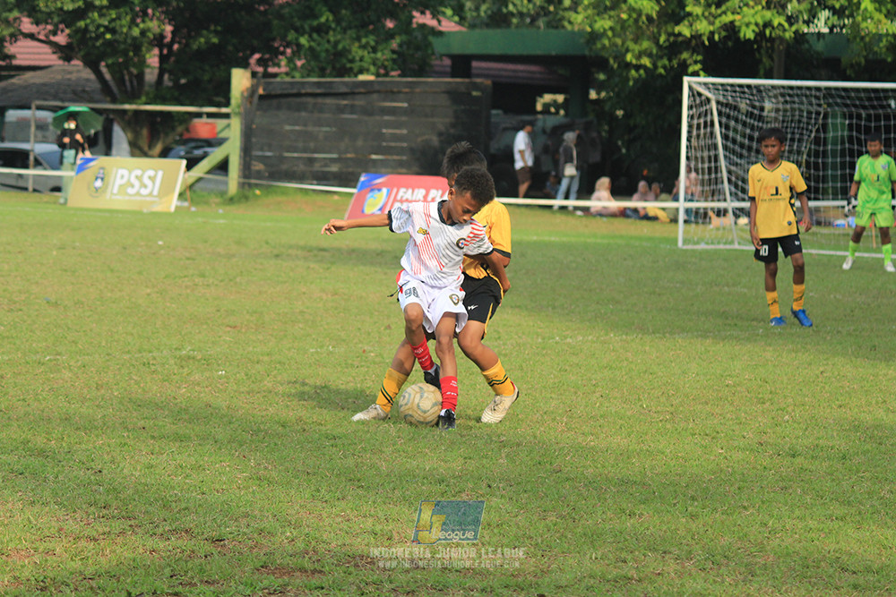 ijl u12 121025 newland fa vs isa marzuki bandriawan
