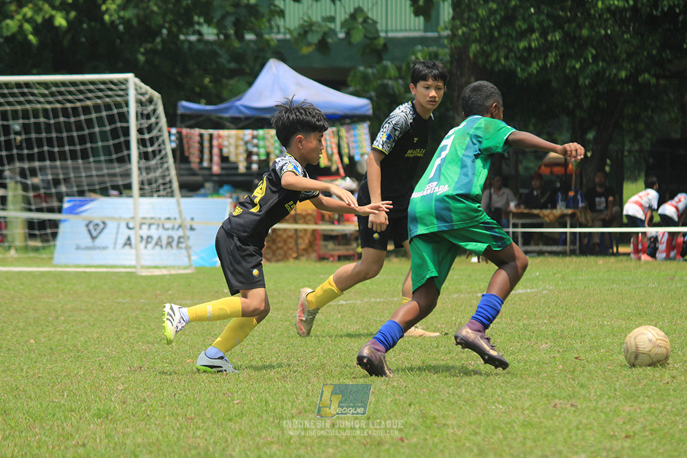 ijl u12 121025 nunsantara 2004 vs brazillian soccer bintaro