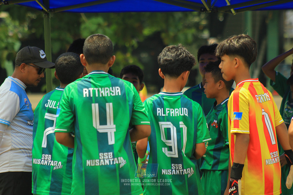 ijl u12 121025 nunsantara 2004 vs brazillian soccer bintaro