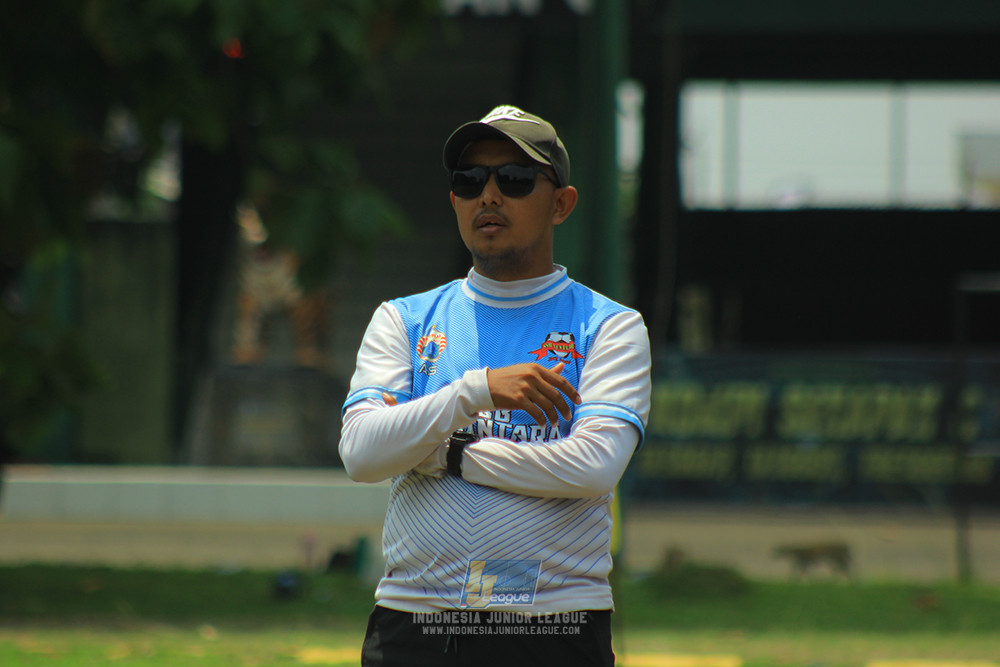 ijl u12 121025 nunsantara 2004 vs brazillian soccer bintaro