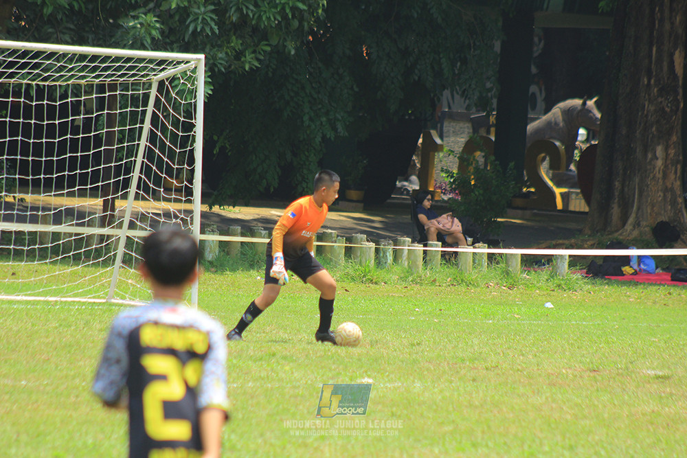 ijl u12 121025 nunsantara 2004 vs brazillian soccer bintaro