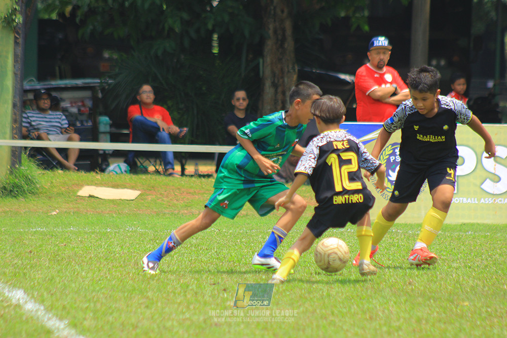 ijl u12 121025 nunsantara 2004 vs brazillian soccer bintaro