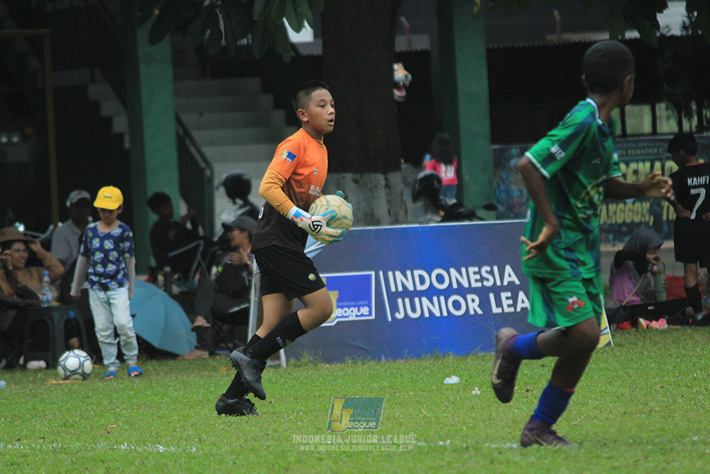 ijl u12 121025 nunsantara 2004 vs brazillian soccer bintaro