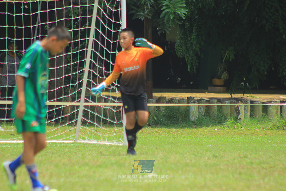 ijl u12 121025 nunsantara 2004 vs brazillian soccer bintaro