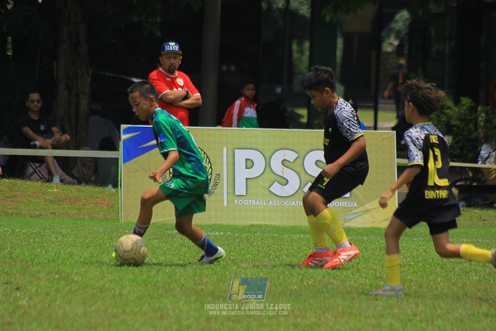 ijl u12 121025 nunsantara 2004 vs brazillian soccer bintaro