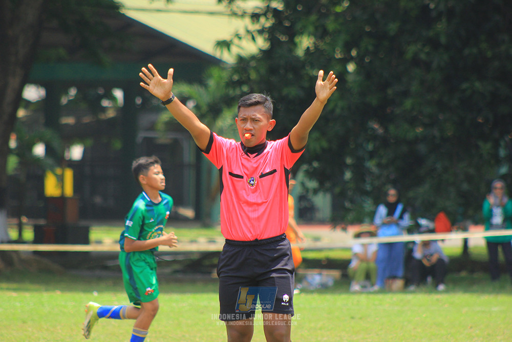 ijl u12 121025 nunsantara 2004 vs brazillian soccer bintaro