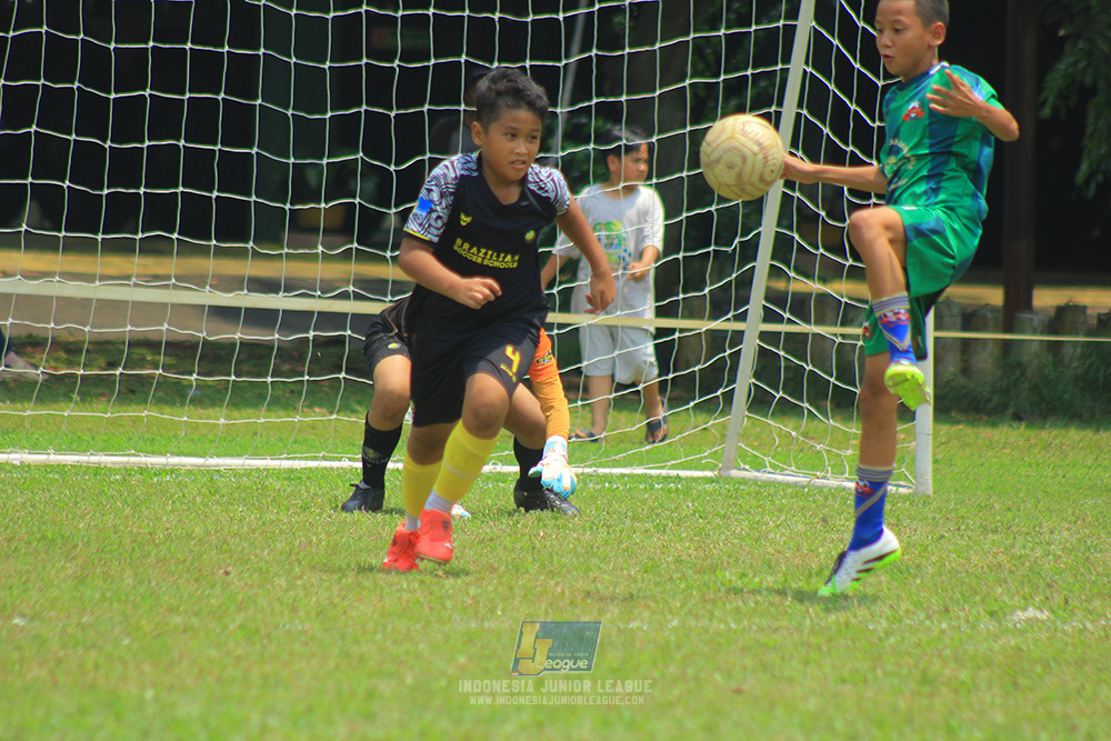 ijl u12 121025 nunsantara 2004 vs brazillian soccer bintaro