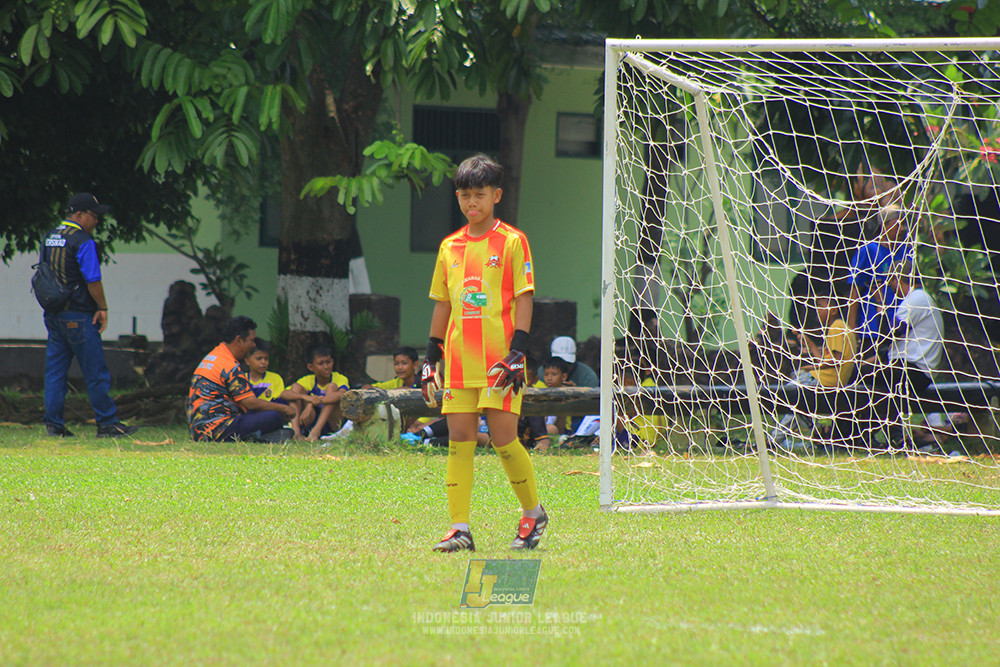 ijl u12 121025 nunsantara 2004 vs brazillian soccer bintaro