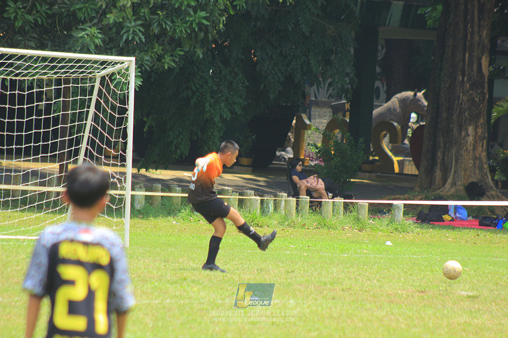 ijl u12 121025 nunsantara 2004 vs brazillian soccer bintaro