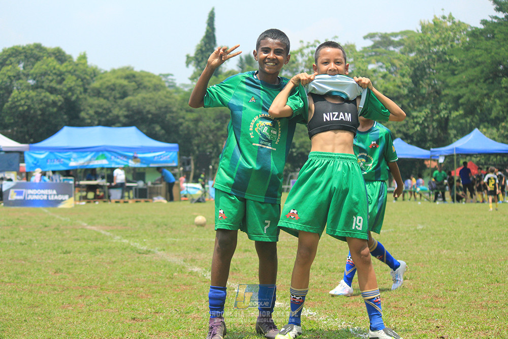 ijl u12 121025 nunsantara 2004 vs brazillian soccer bintaro