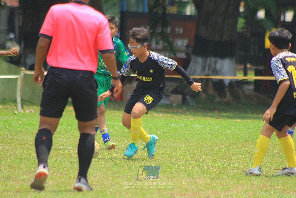 ijl u12 121025 nunsantara 2004 vs brazillian soccer bintaro