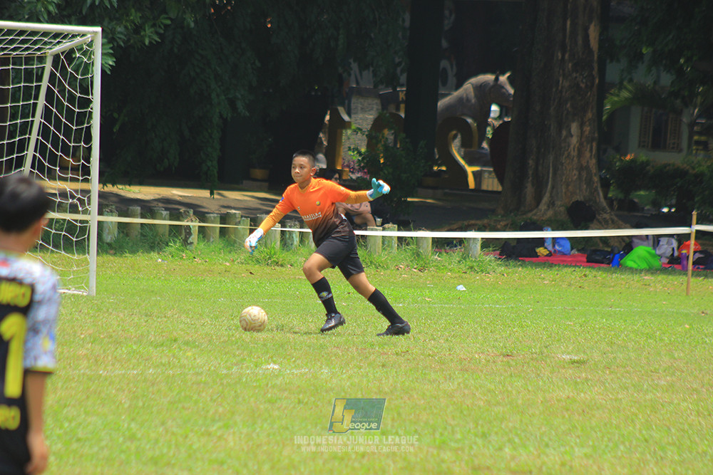 ijl u12 121025 nunsantara 2004 vs brazillian soccer bintaro