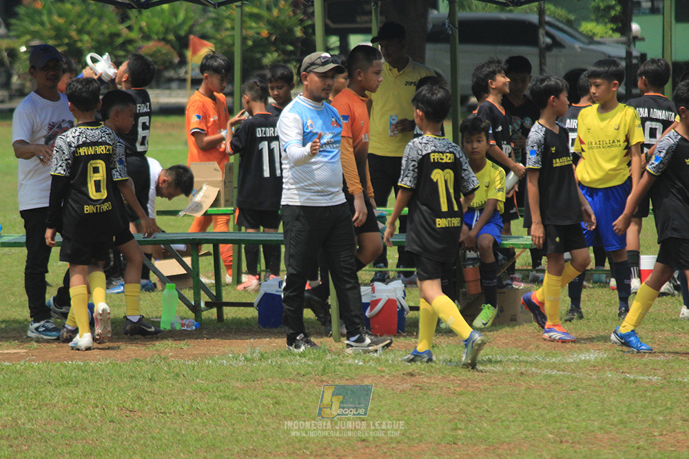 ijl u12 121025 nunsantara 2004 vs brazillian soccer bintaro