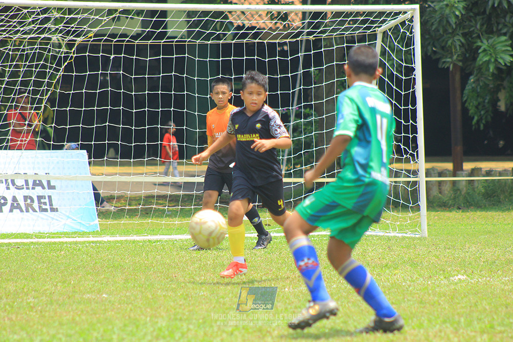 ijl u12 121025 nunsantara 2004 vs brazillian soccer bintaro