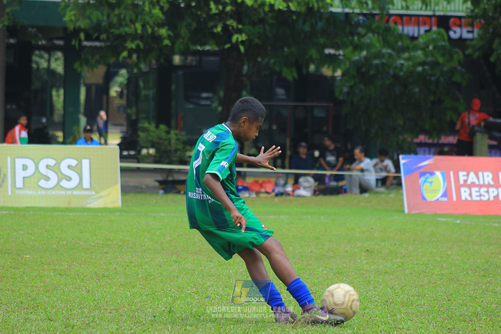 ijl u12 121025 nunsantara 2004 vs brazillian soccer bintaro