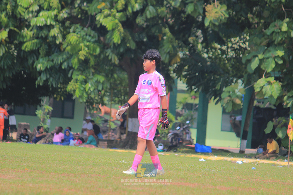 ijl u12 121025 wins soccer school vs shin taeyong academy