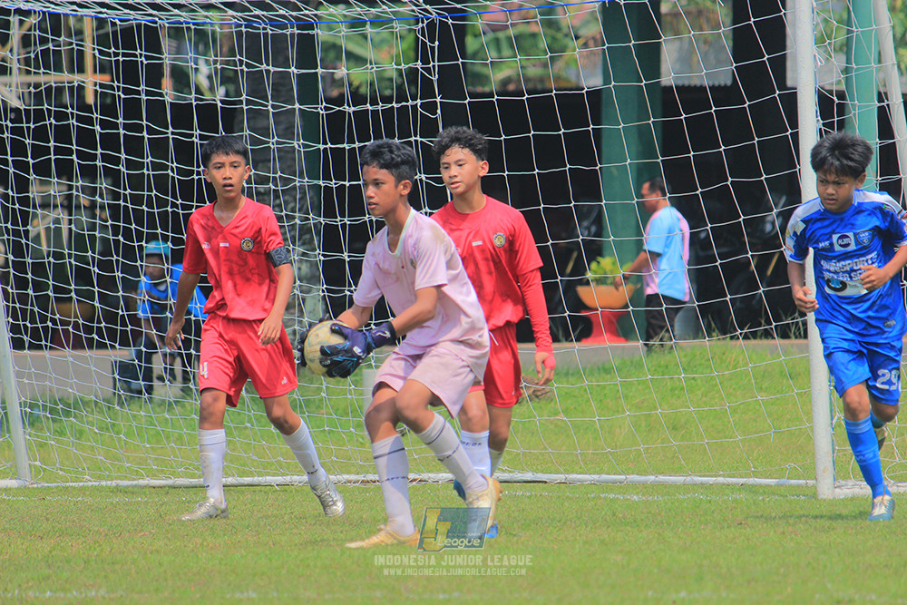ijl u12 121025 wins soccer school vs shin taeyong academy