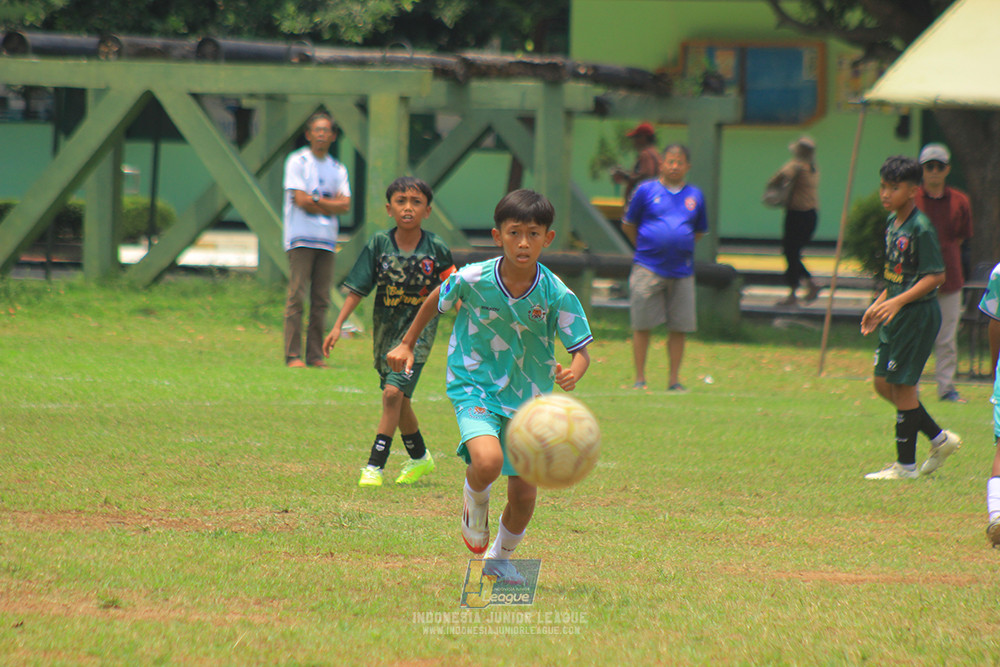 ijl u12 121025 wiradhika soccer vs pulomas fc