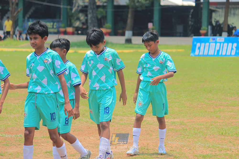 ijl u12 121025 wiradhika soccer vs pulomas fc