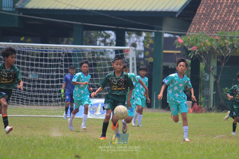 ijl u12 121025 wiradhika soccer vs pulomas fc