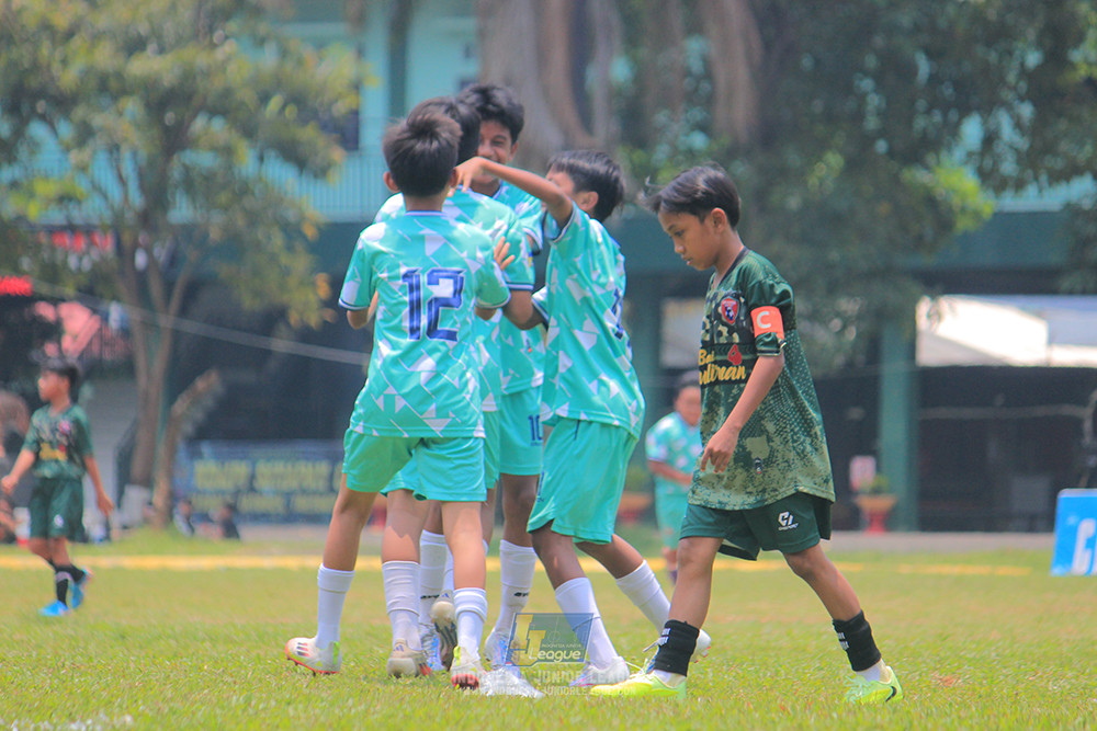 ijl u12 121025 wiradhika soccer vs pulomas fc