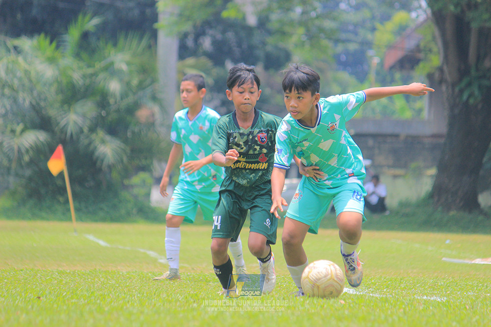 ijl u12 121025 wiradhika soccer vs pulomas fc