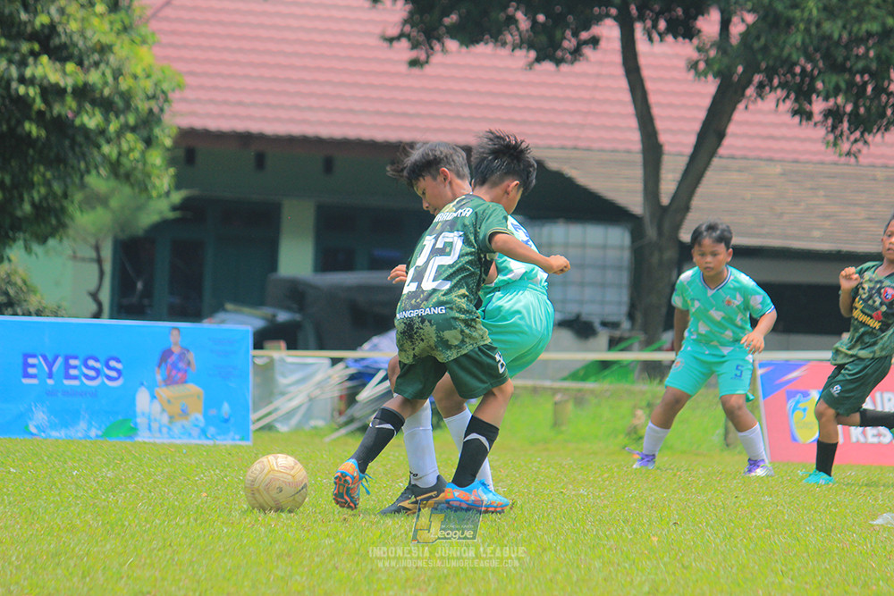 ijl u12 121025 wiradhika soccer vs pulomas fc