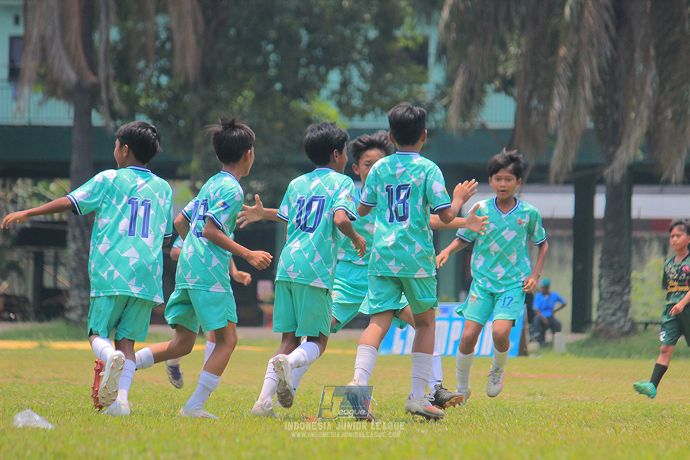 ijl u12 121025 wiradhika soccer vs pulomas fc