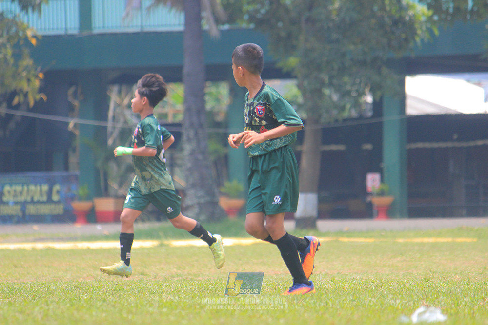 ijl u12 121025 wiradhika soccer vs pulomas fc