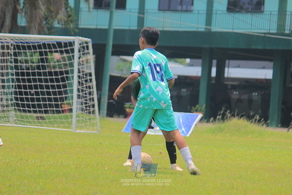 ijl u12 121025 wiradhika soccer vs pulomas fc